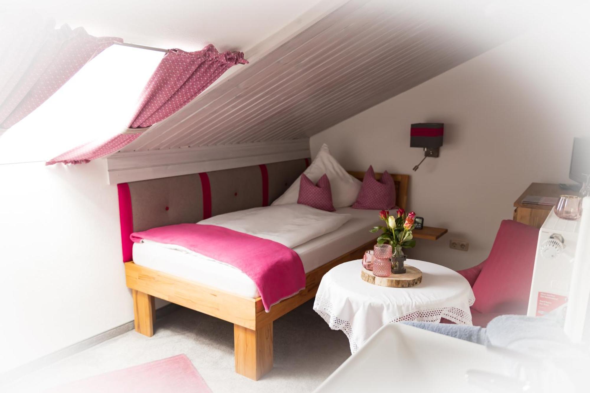 Gaestehaus Sattlerhof Bernau am Chiemsee Bagian luar foto